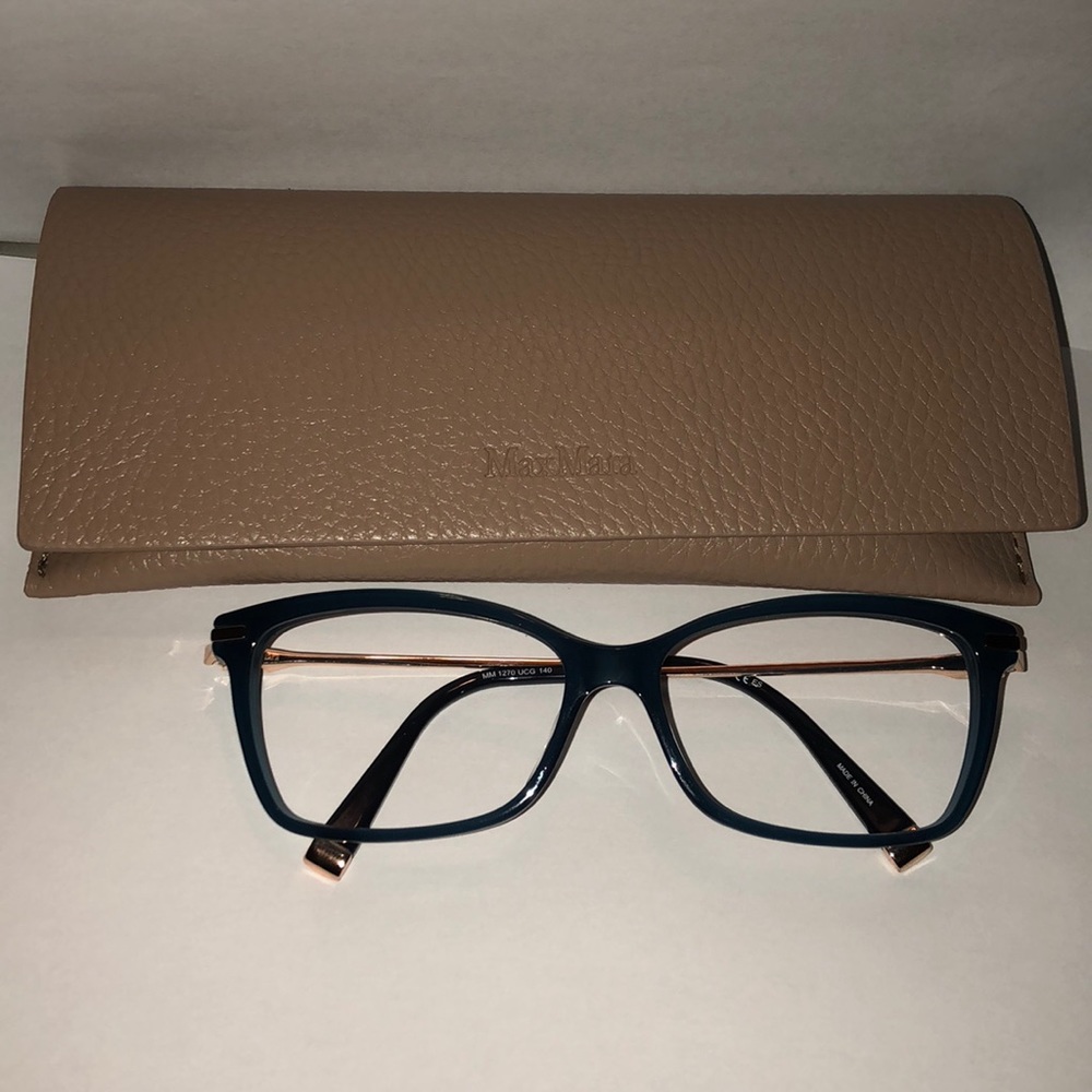 Very cute and only wore once max Mara frames